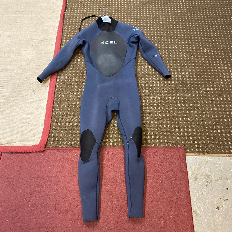 high-quality wetsuits for scuba diving-Used ML Xcel Wetsuit