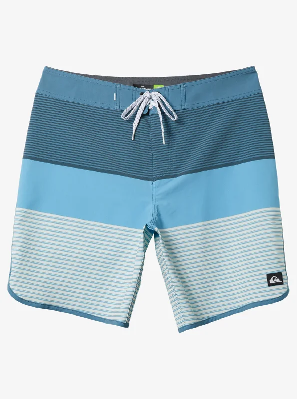 Quiksilver Boy's Surfsilk Tijuana 17" Boardshorts