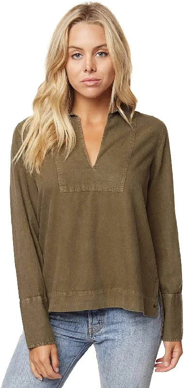 O'Neill Women's Court Blouse