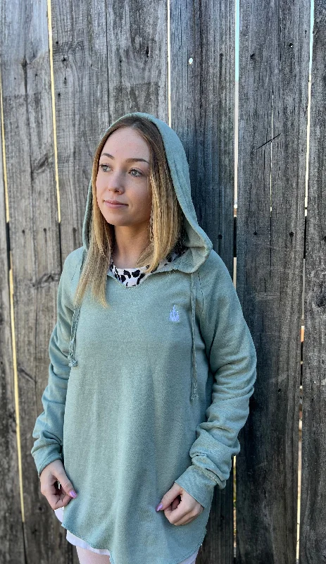 surfboards for high-performance tricks and stunts-WBZ Girls Trident Embroidered pullover