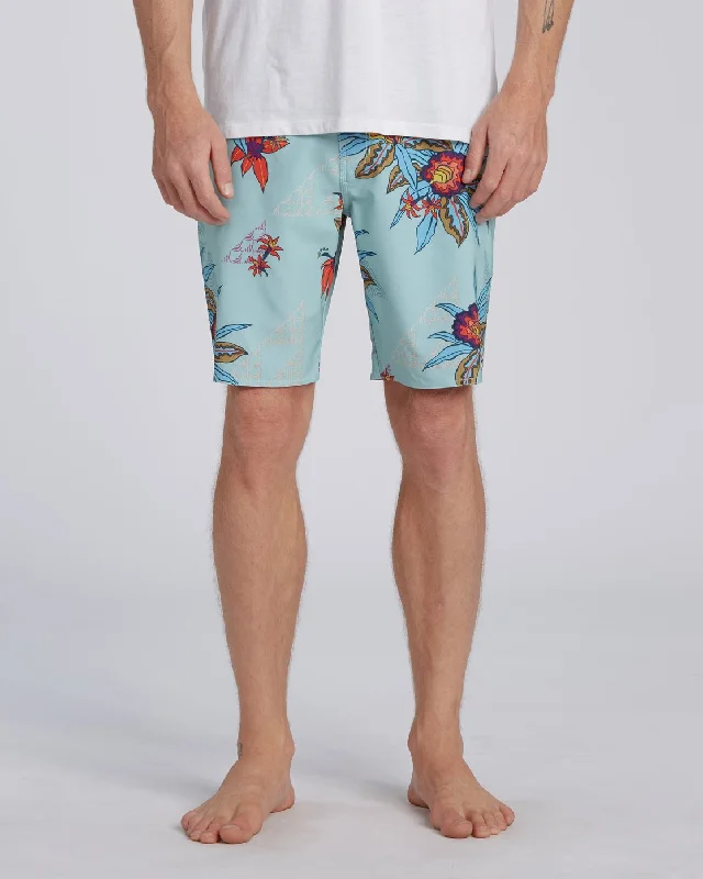 Billabong Men's Sundays Pro 19" Boardshorts